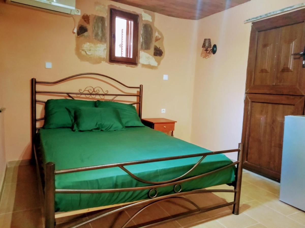 Panos Stone Tower Villa Paliros Екстериор снимка